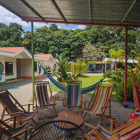 Kalunay Hostel Puerto Viejo de Talamanca Экстерьер фото