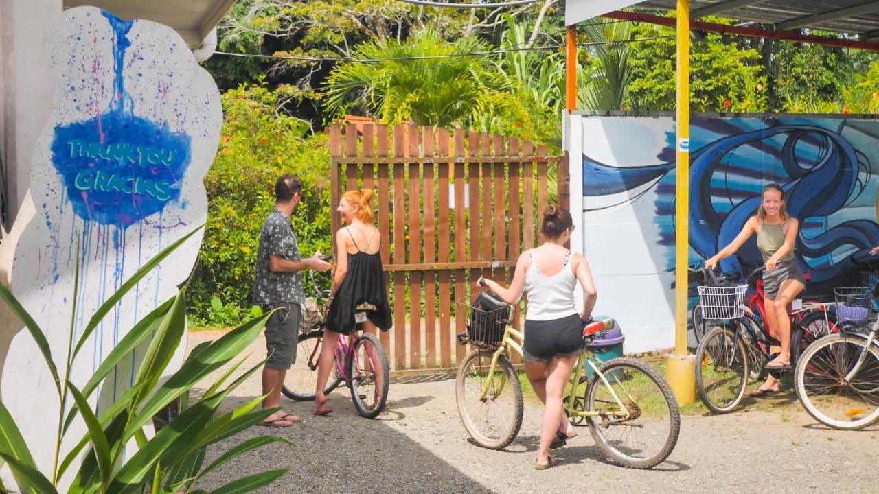 Kalunay Hostel Puerto Viejo de Talamanca Экстерьер фото