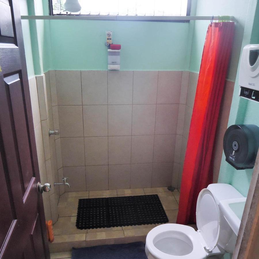 Kalunay Hostel Puerto Viejo de Talamanca Экстерьер фото
